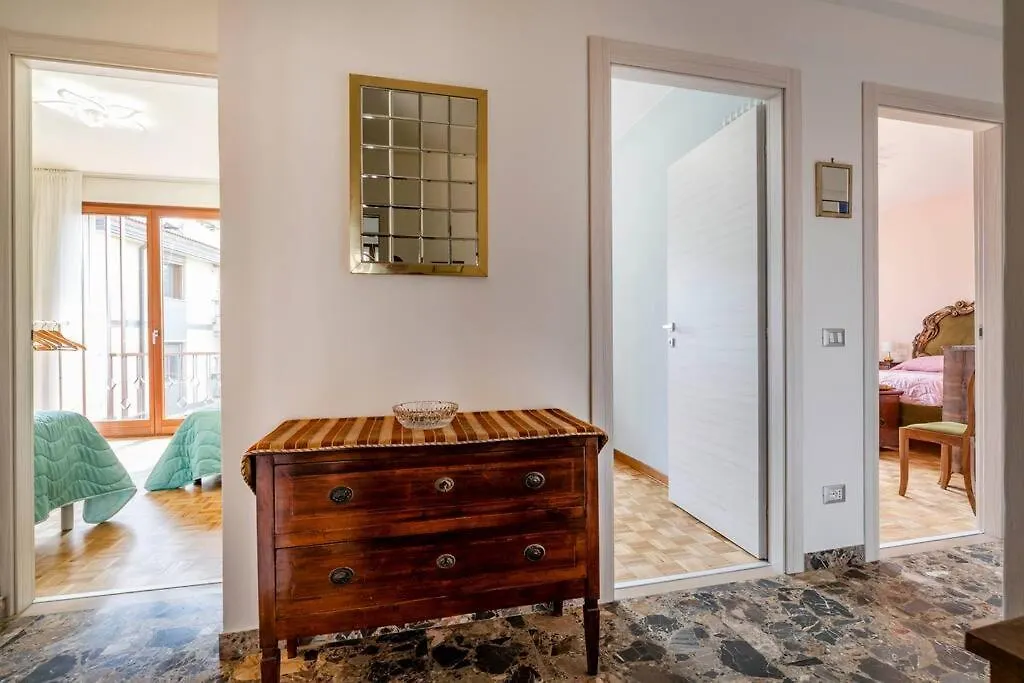 Venice Lido - House For 5 Венеция-Лидо 0*,  Италия