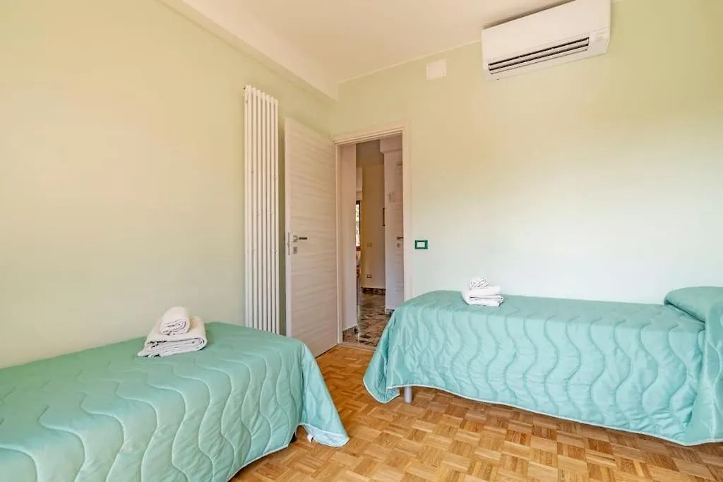 Апартаменты Venice Lido - House For 5 Венеция-Лидо