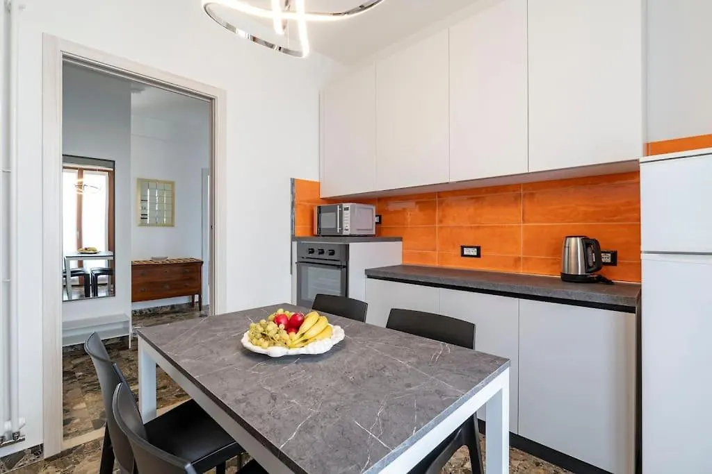 Venice Lido - House For 5 Венеция-Лидо