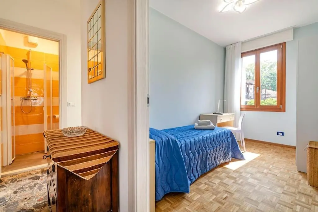 Venice Lido - House For 5 Венеция-Лидо Италия